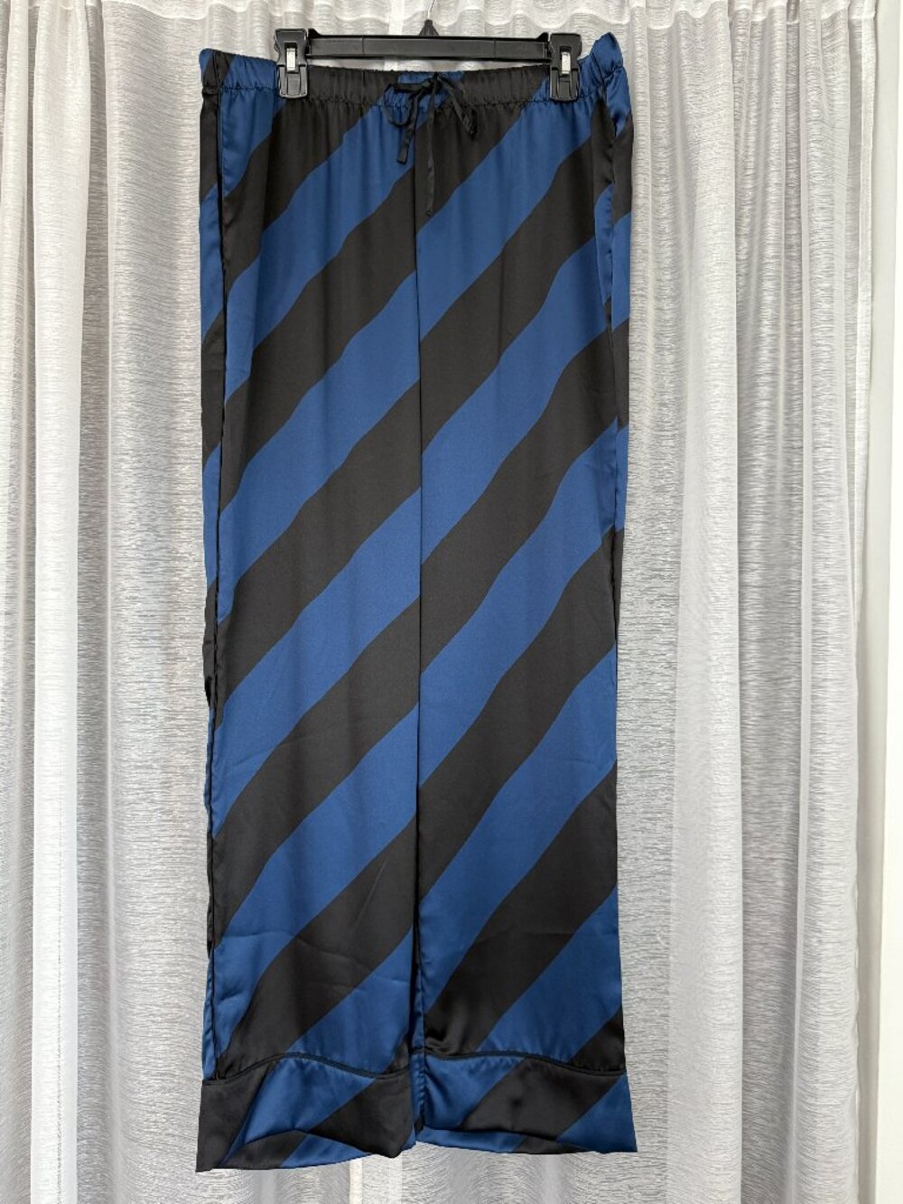 VICTORIA'S SECRET Luxury Satin Sleep Pants | Blue & Black Stripe |  Large | NWT